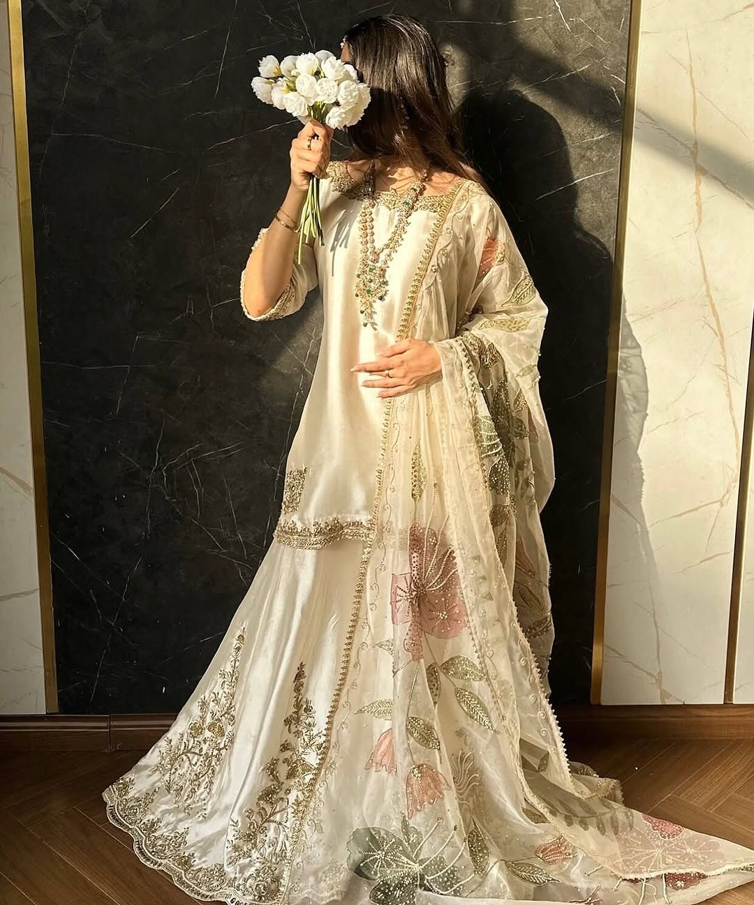 NIMRA || IVORY ELEGANCE