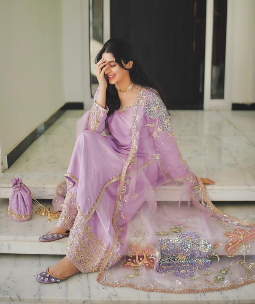 MAWRA || LILAC ROYALE alternate view